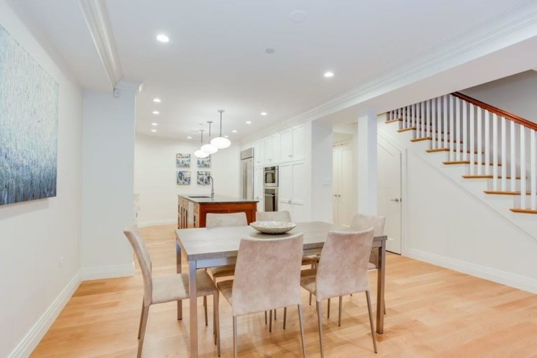 Photo of 166 West Brookline Street #1