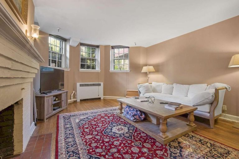 Photo of 255 Beacon Street #2