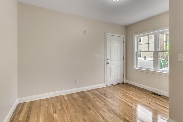 Photo of 274 Highland Ave #2