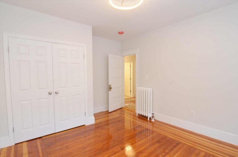 Photo of 8 Brastow Ave #1R