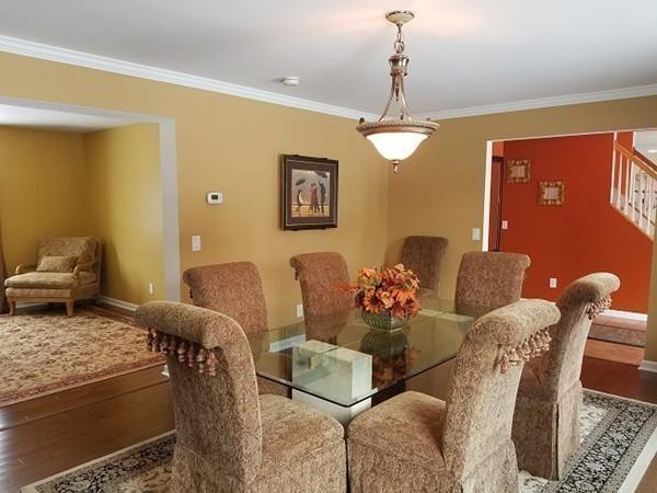 Photo of 10 Macomber Rd