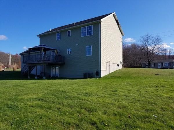 Photo of 10 Macomber Rd