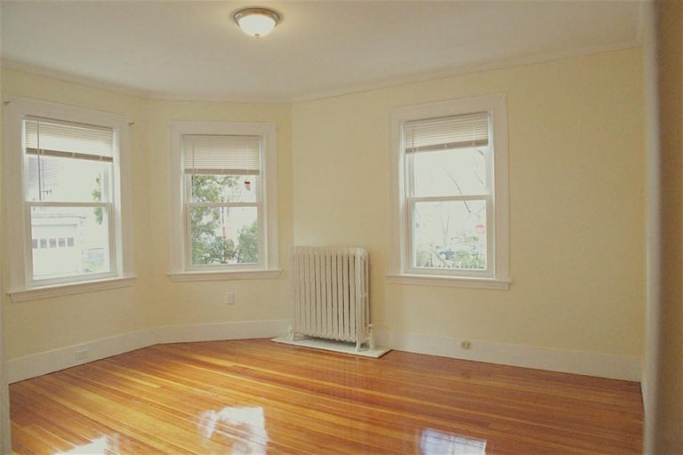 Photo of 33 Chatham st #1