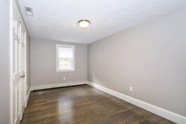 Photo of 470 King St #1