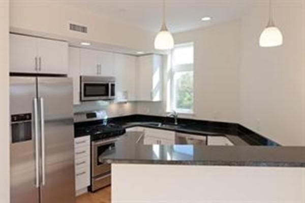 Photo of 7 Cameron Ave #208