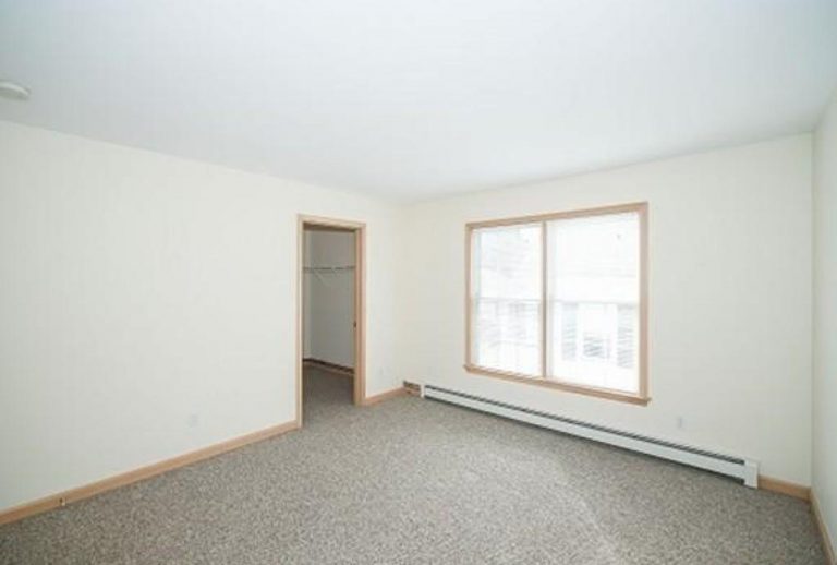 Photo of 887 Fellsway #2