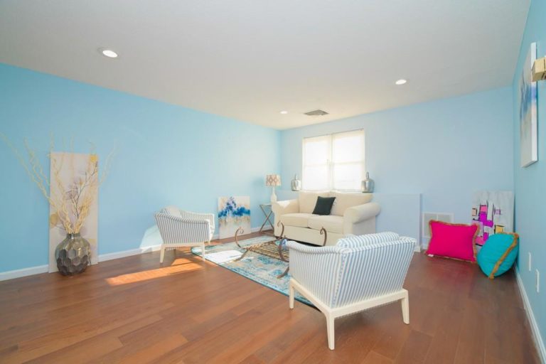 Photo of 25 Longworth Ave #6