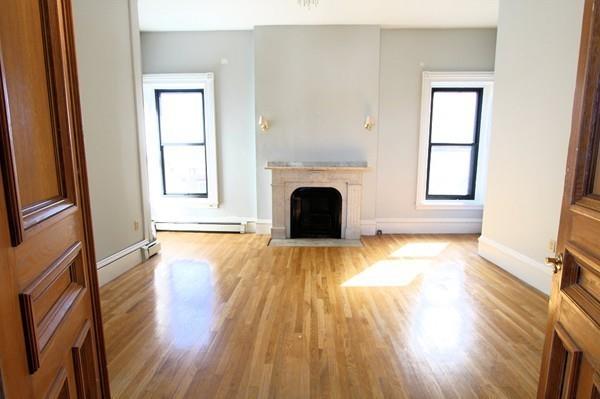 Photo of 330 E St #5