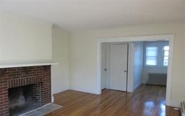 Photo of 347 Lowell Ave #2