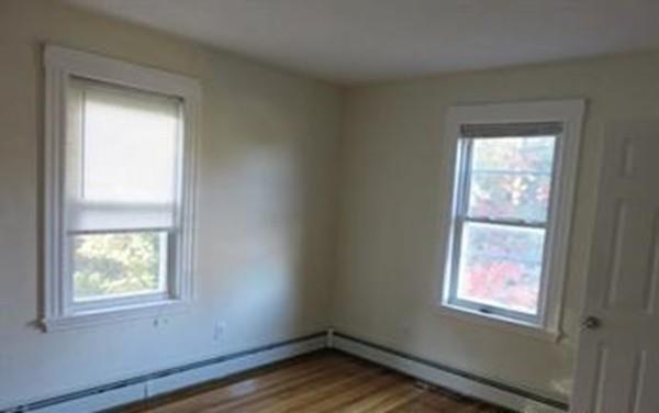 Photo of 347 Lowell Ave #2