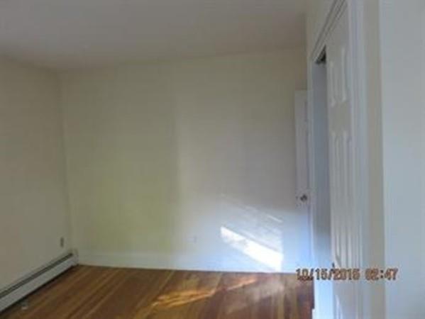 Photo of 347 Lowell Ave #2