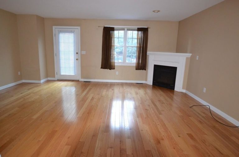 Photo of 6 Sunnyside Dr #6