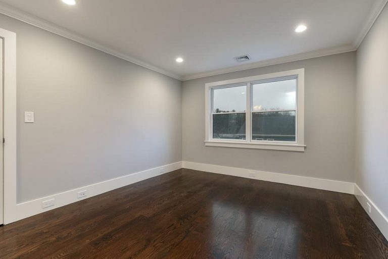 Photo of 1523 Beacon #1