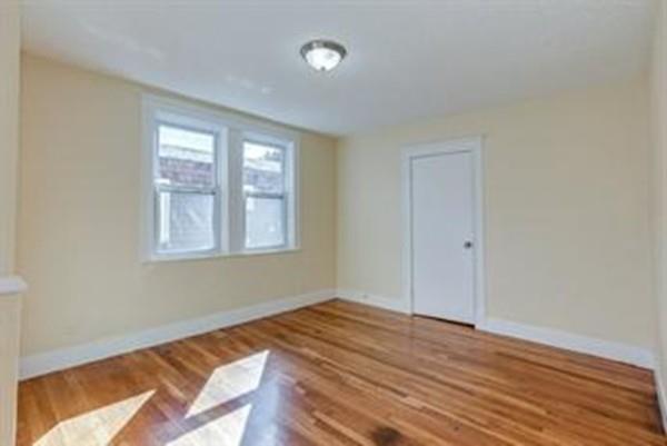 Photo of 14 Ronan St #3