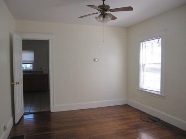 Photo of 246 Farrington St #1