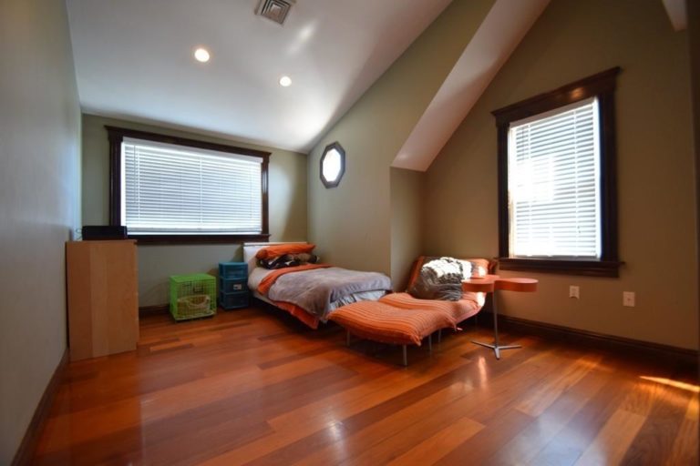 Photo of 76 Taft Ave #2