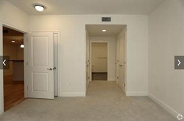 Photo of 7 Cameron Ave #303