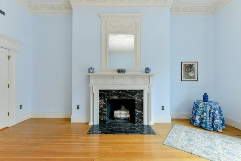 Photo of 260 Beacon St. #5