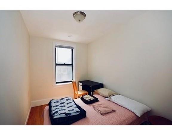 Photo of 179 Northampton St #3