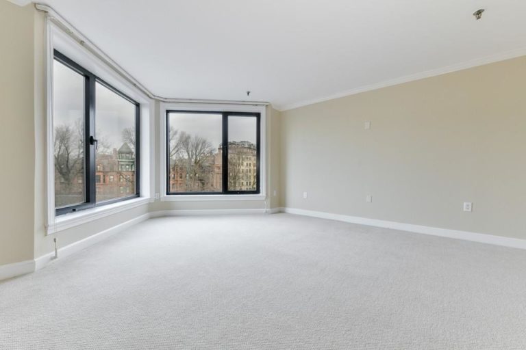 Photo of 390 Commonwealth Avenue #408/409