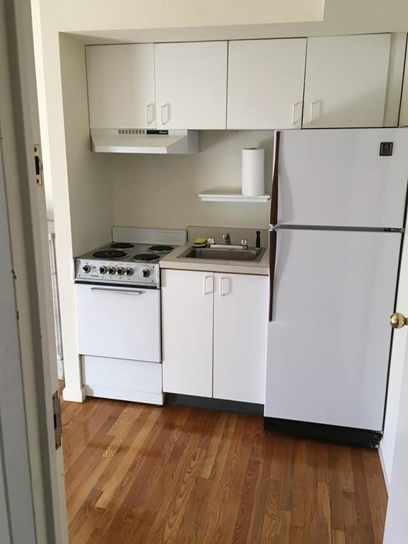 Photo of 147 Appleton St #2