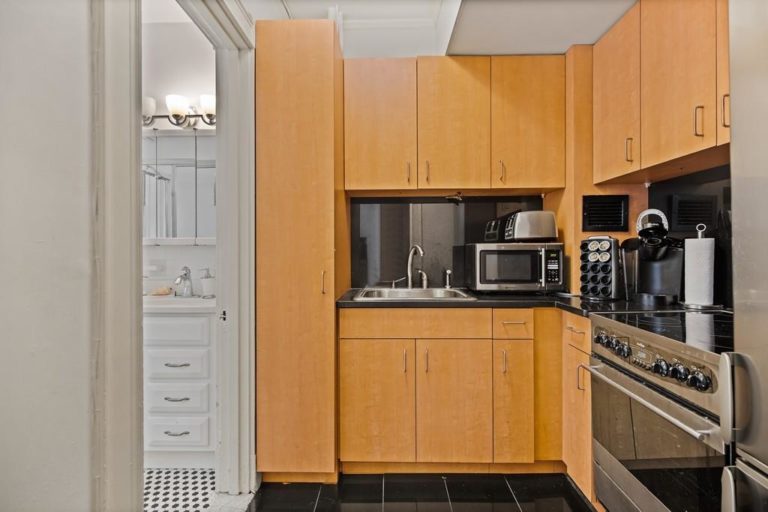 Photo of 21 Beacon St (NO BROKER FEE) #3D