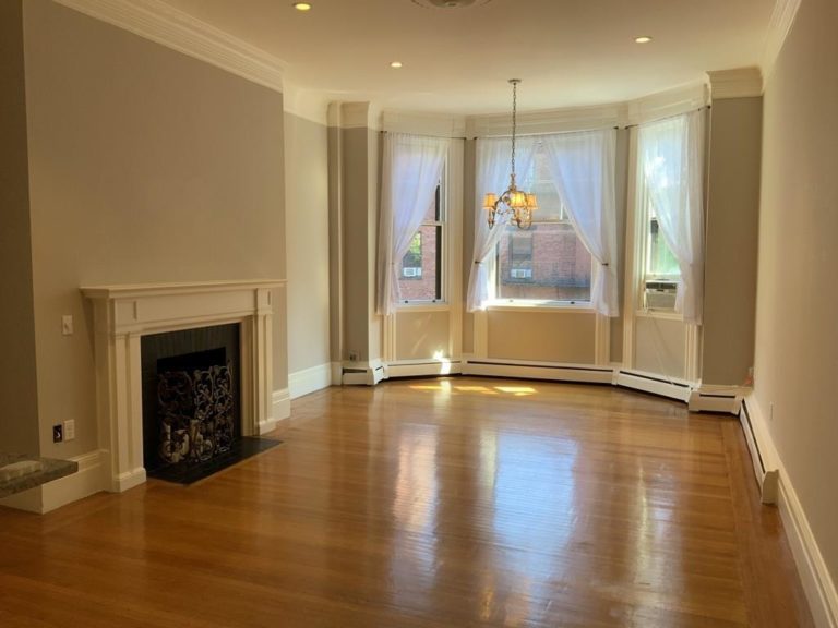 Photo of 272 Marlborough St #4R