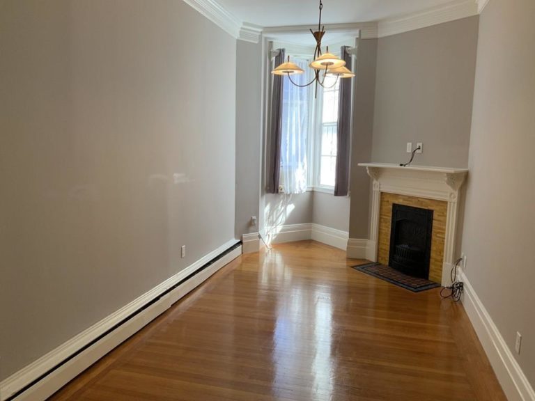 Photo of 272 Marlborough St #4R