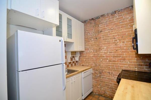 Photo of 47 Rutland Sq #3