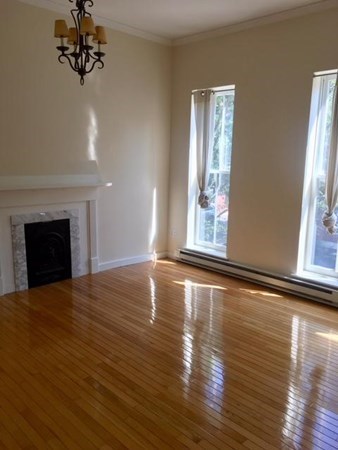 Photo of 247 Shawmut Ave #2